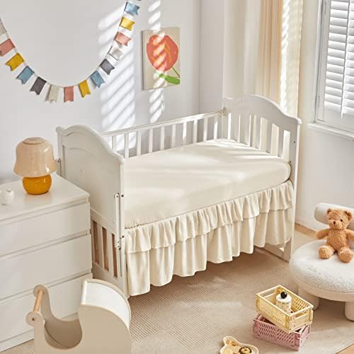 UOZZI BEDDING Tufted Ruffle Crib Set 3 Pieces