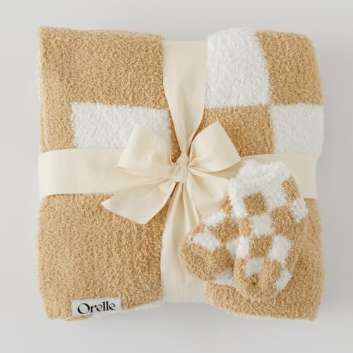 Orelle Checkered Baby Blanket Socks Set Cozy Plush Gender Neutral