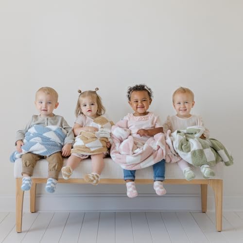 Orelle Checkered Baby Blanket Socks Set Cozy Plush Gender Neutral