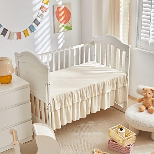UOZZI BEDDING Tufted Ruffle Crib Set 3 Pieces