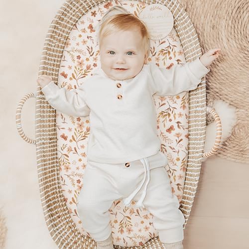 Konssy 2 Pack Stretchy Bassinet Sheets for Baby