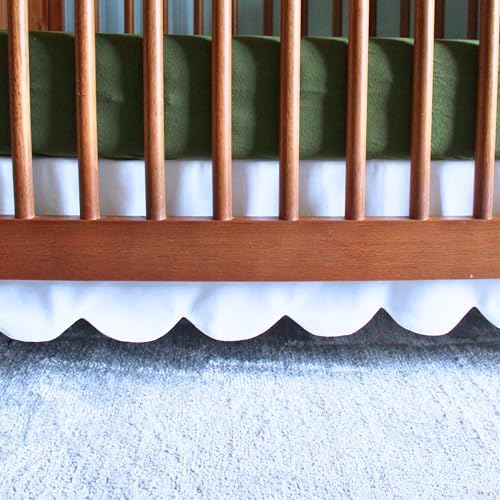 Oscar Bee White Scalloped Crib Skirt - Adjustable Organic 1