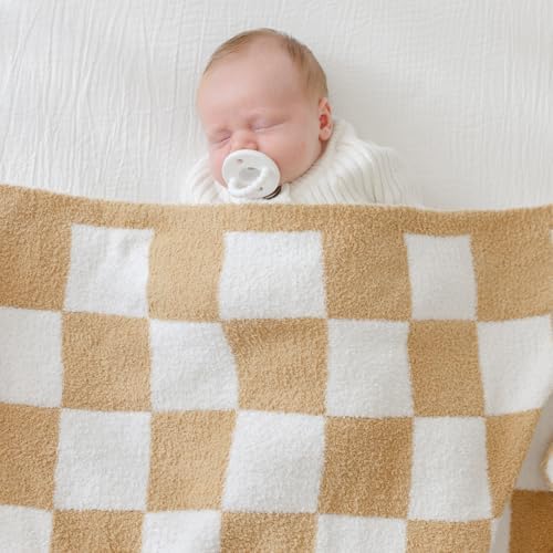 Orelle Checkered Baby Blanket Socks Set Cozy Plush Gender Neutral