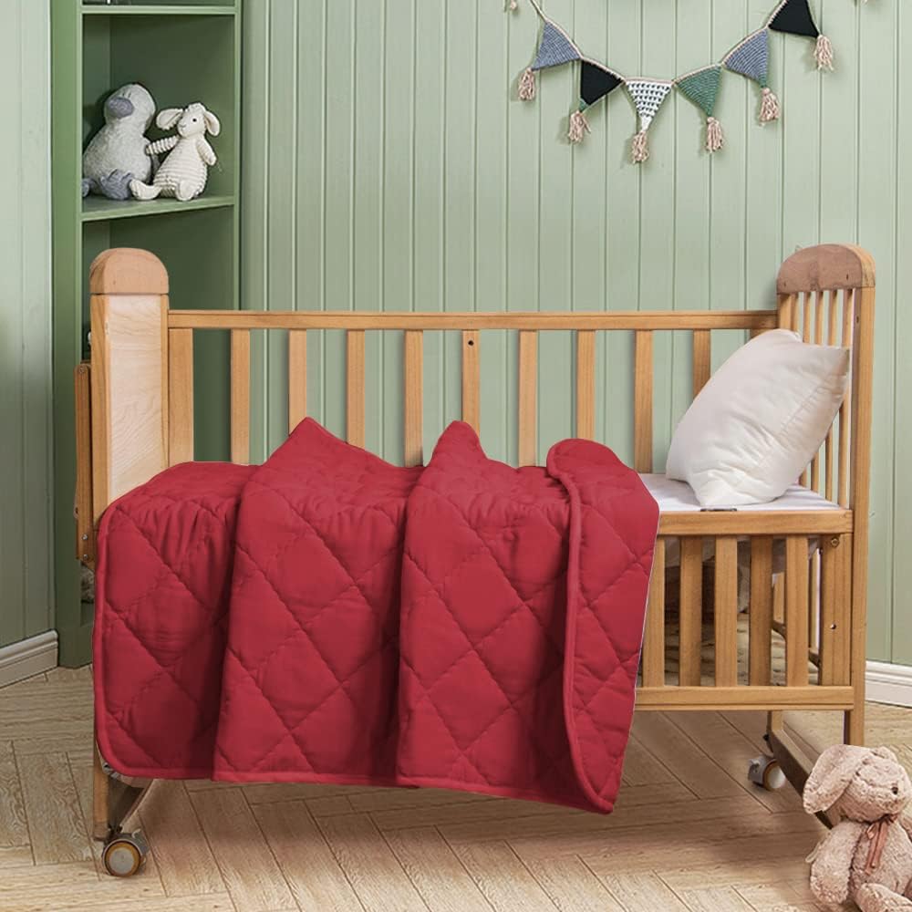 FLXXIE Microfiber Toddler Comforter 39x47 Inches Red