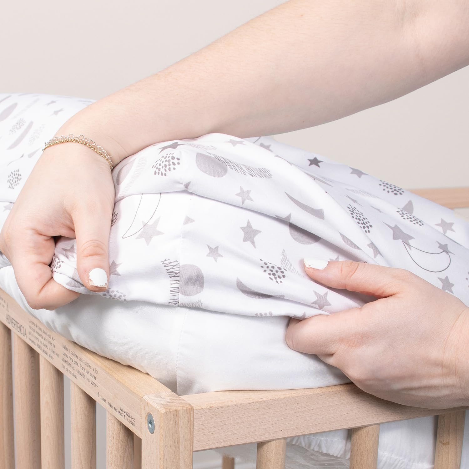 The Peanutshell 4-Pack Crib Sheets - Celestial Moon Stars Design