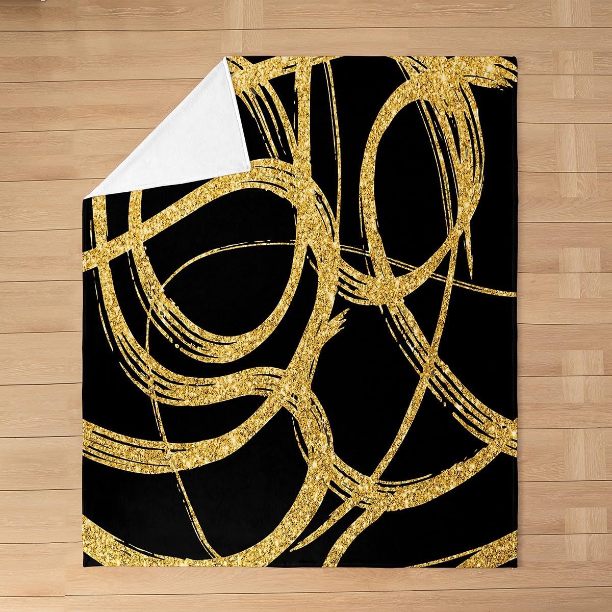 jejeloiu Abstract Geometric Fleece Throw Blanket