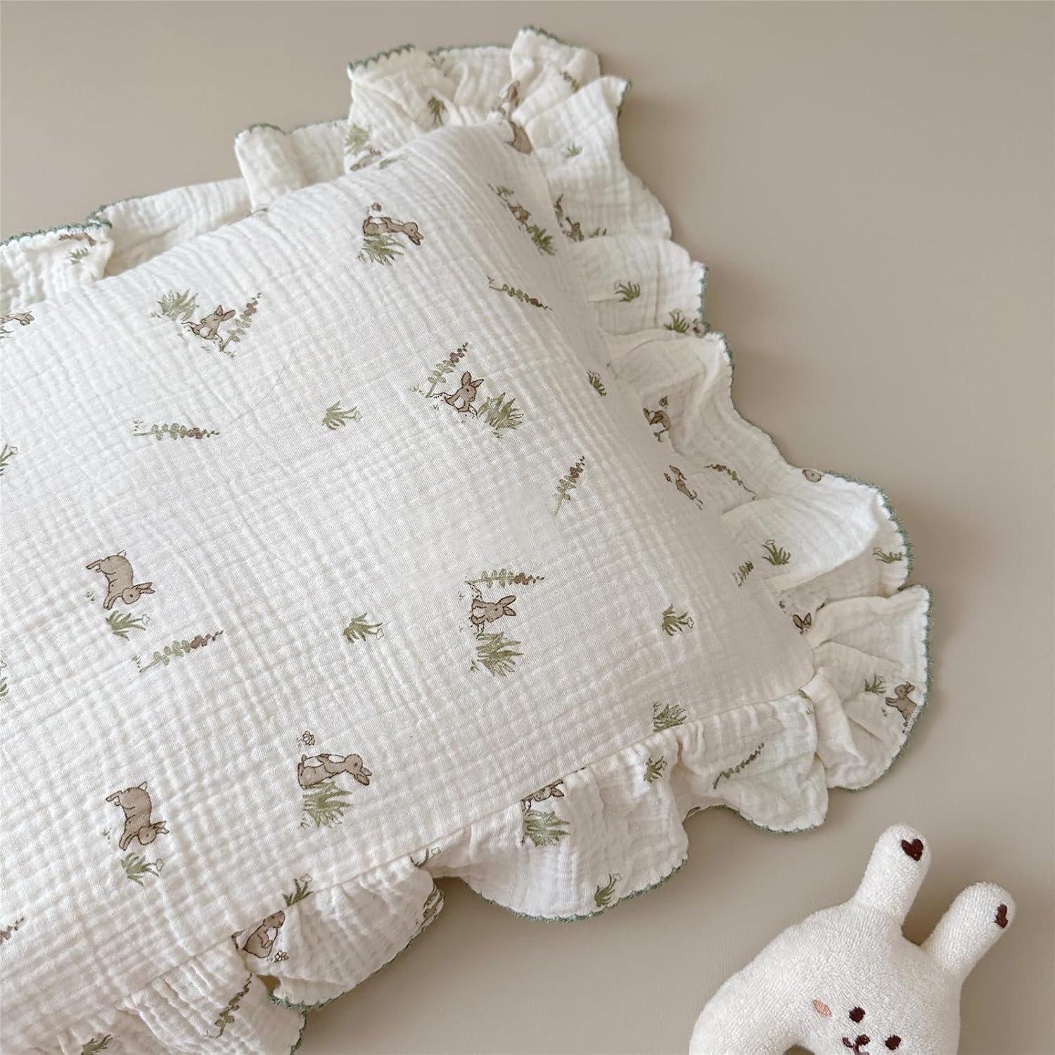 BuLuTu Muslin Toddler Pillowcase with Rabbit Print