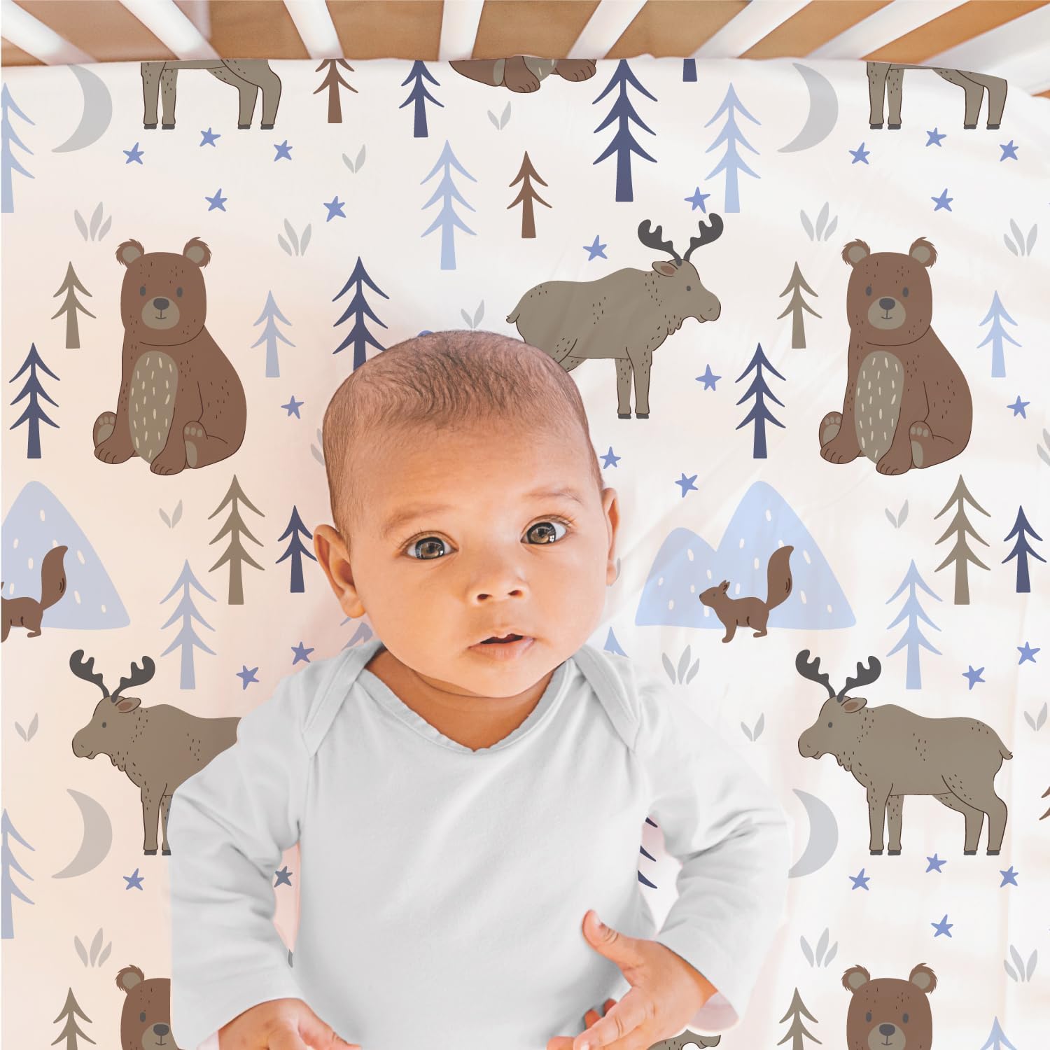 The Peanutshell 3 Piece Crib Bedding Set for Boys