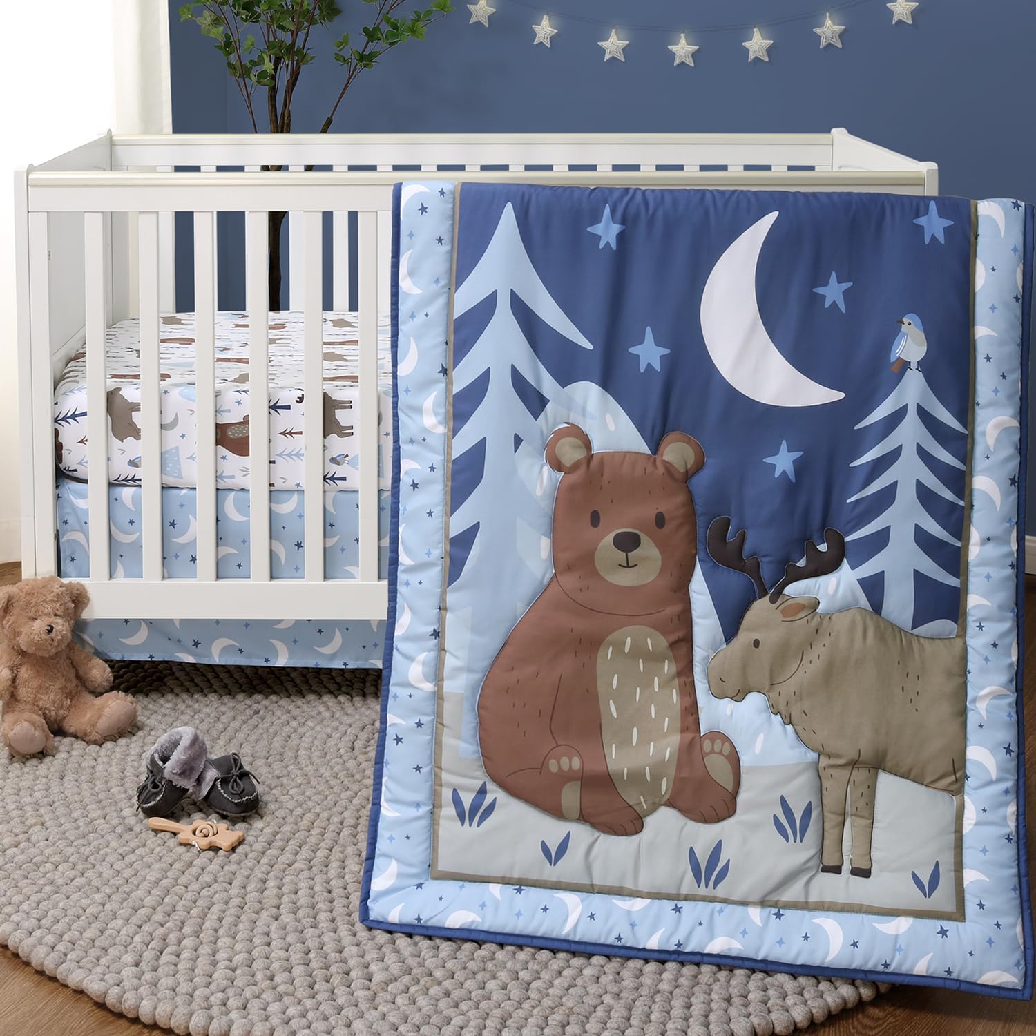 The Peanutshell 3 Piece Crib Bedding Set for Boys