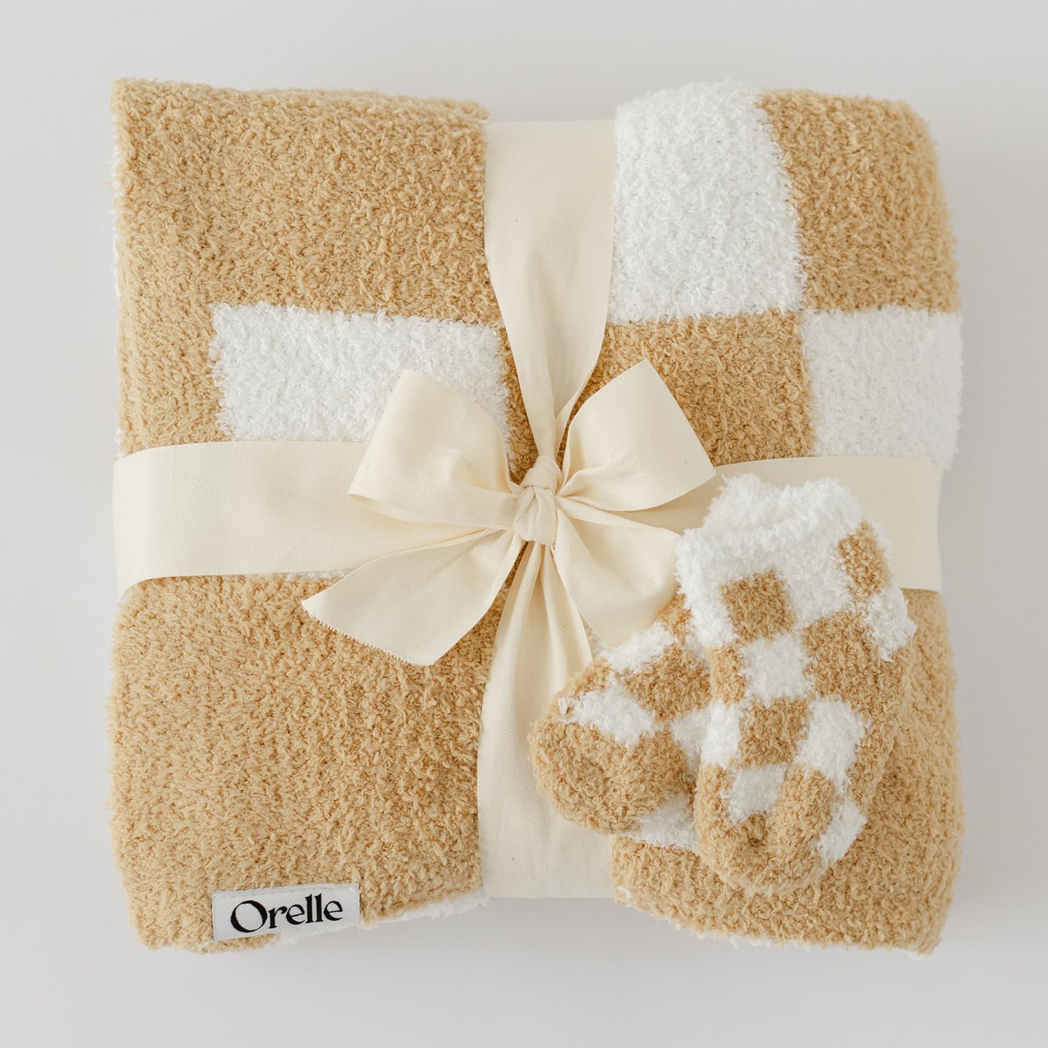 Orelle Checkered Baby Blanket Socks Set Cozy Plush Gender Neutral