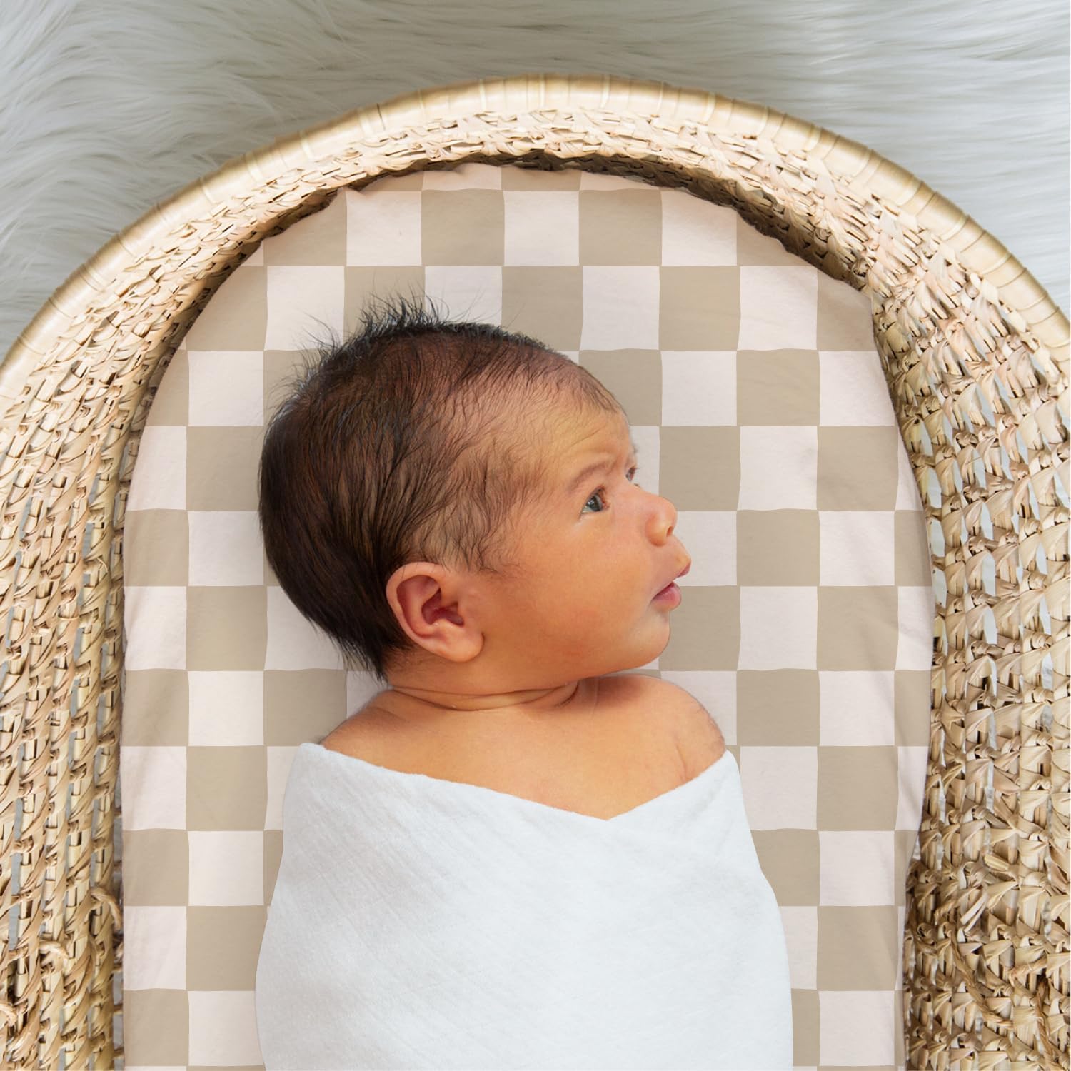 The Peanutshell Organic Bassinet Sheets 4-Pack for Boy or Girl