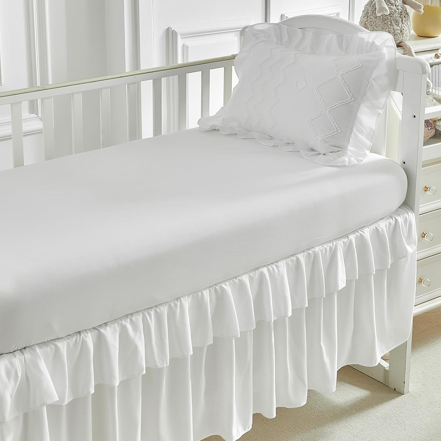 AIKASY Ruffled Shabby Crib Bedding Set for Girls 1