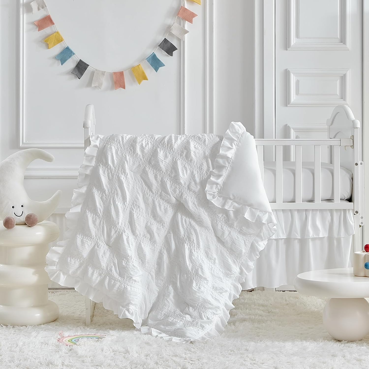 UOZZI BEDDING Ruffled Crib Bedding Set - White