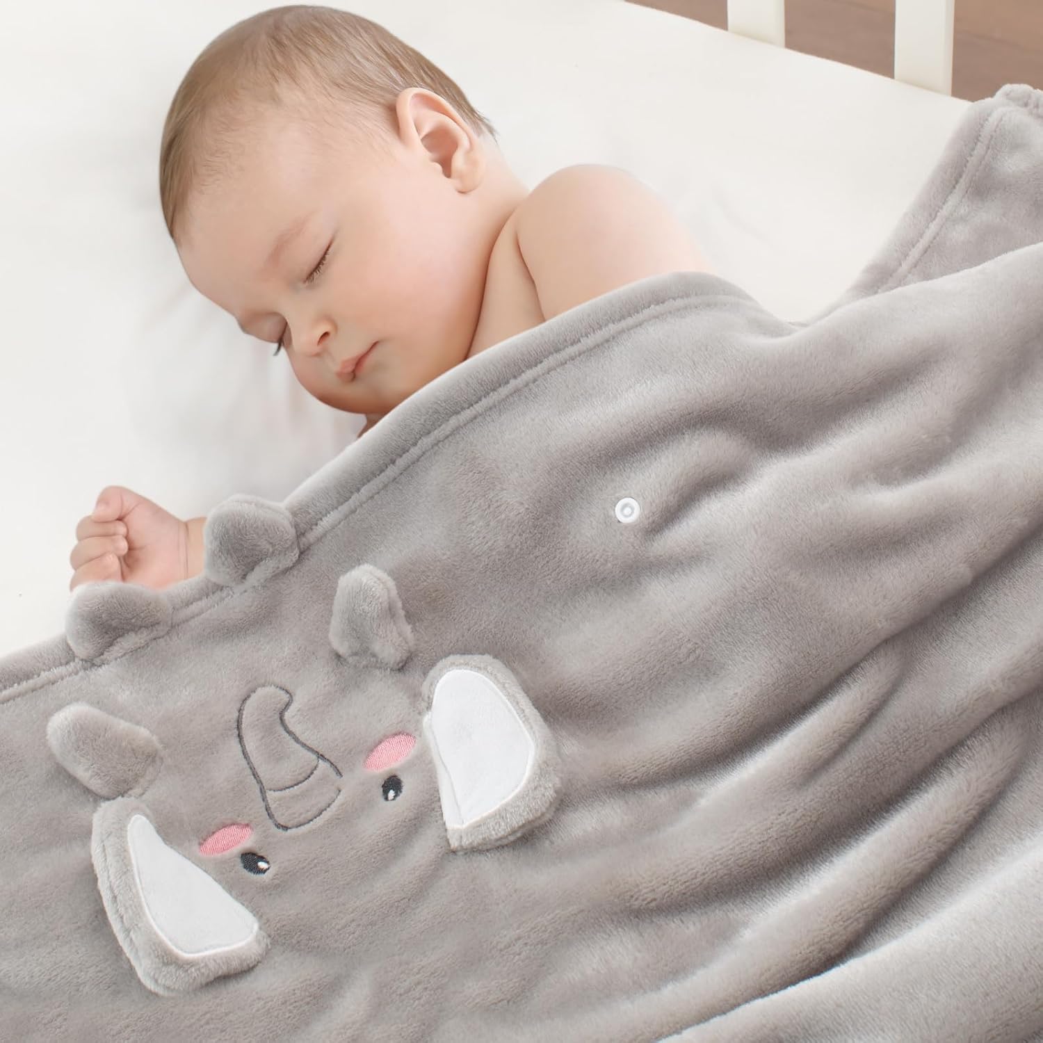 Babyhuggle Foldable Elephant Plush Blanket 1