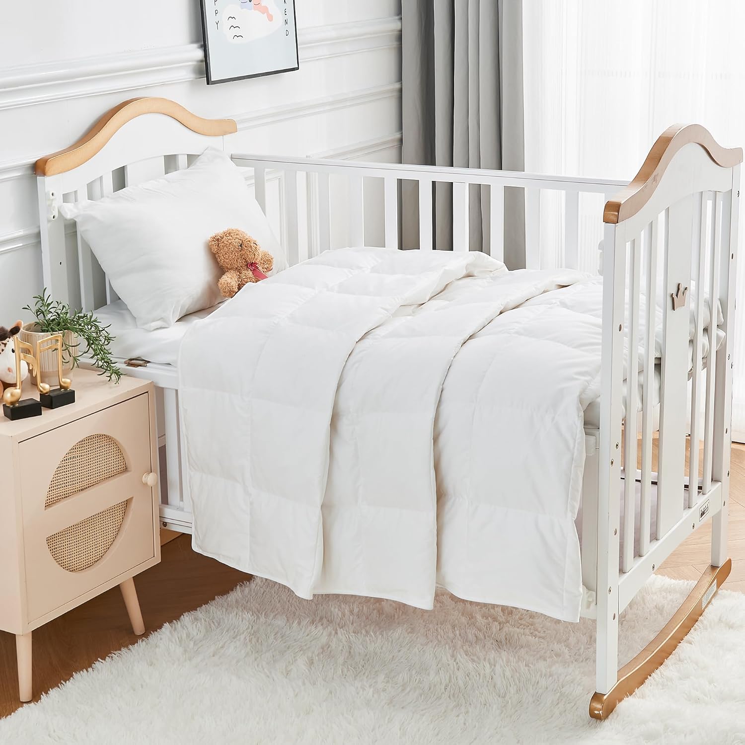 ROSE FEATHER Summer Cooling Baby Quilt with Corner Tabs