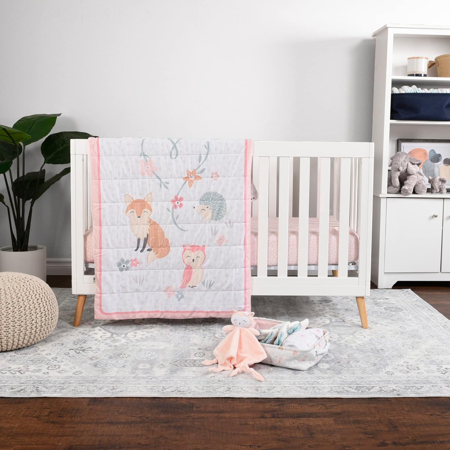 EXPRESSIONS 5 Piece Crib Bedding Set - Woodland Pink
