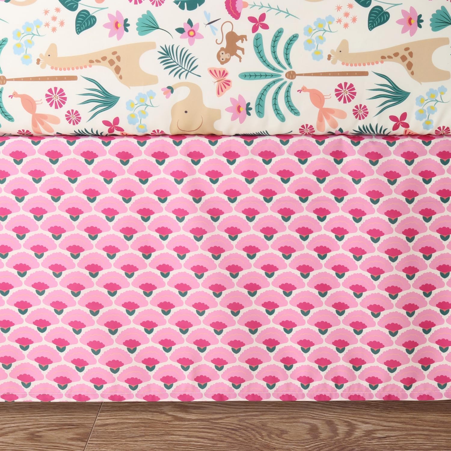 Peanutshell 5 Piece Baby Crib Bedding Set for Girls - Safari Theme