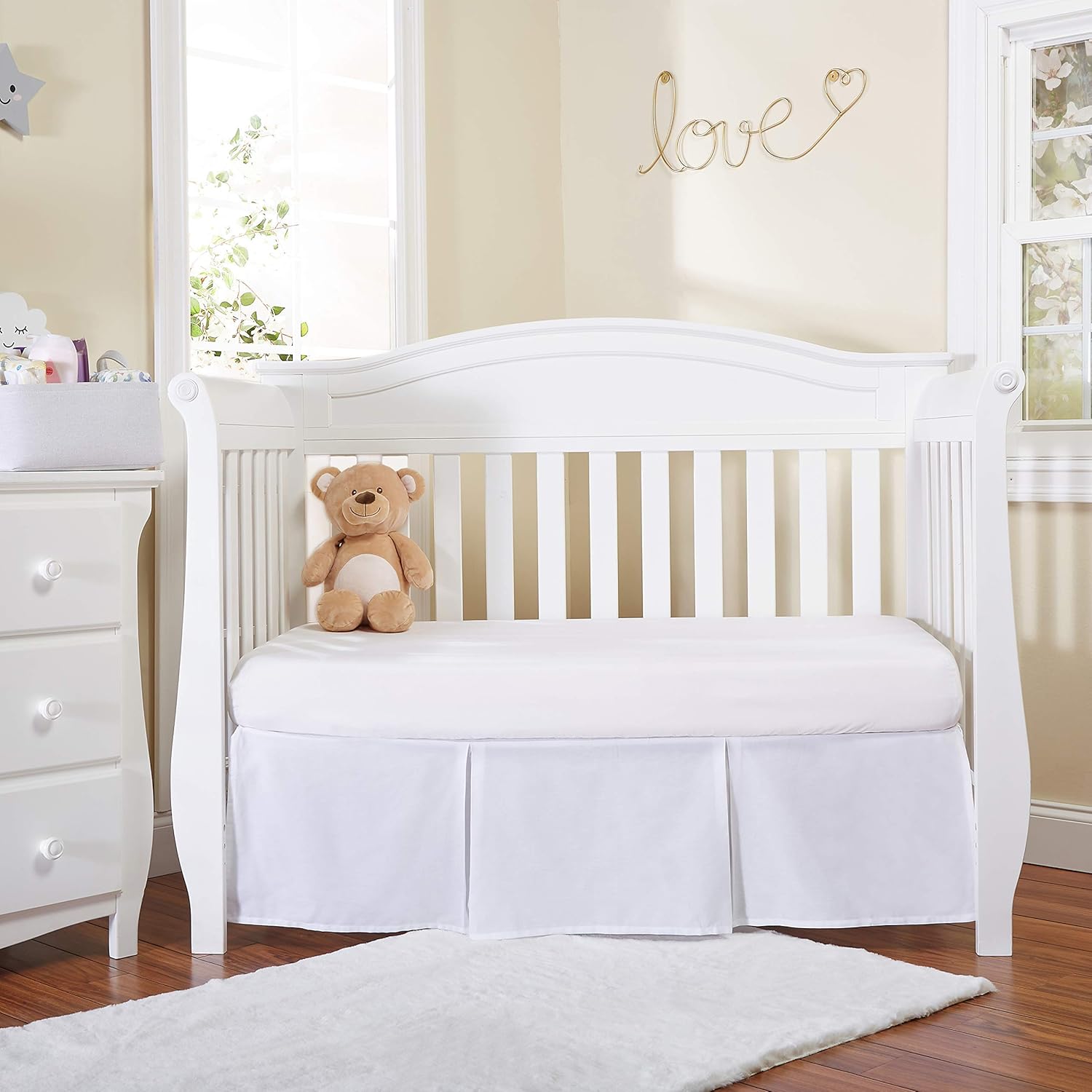 EVERYDAY KIDS White Pleated Crib Skirt 14 Inch Drop