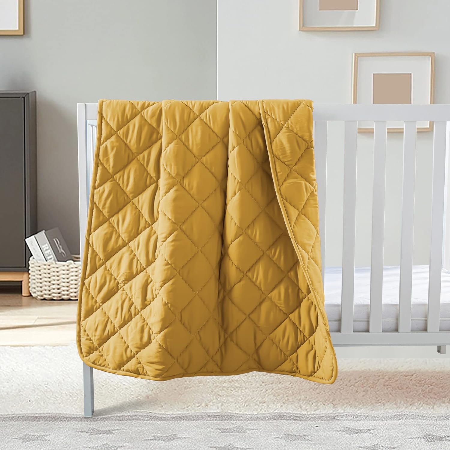 FLXXIE Toddler Quilt 39x47 Inches Yellow