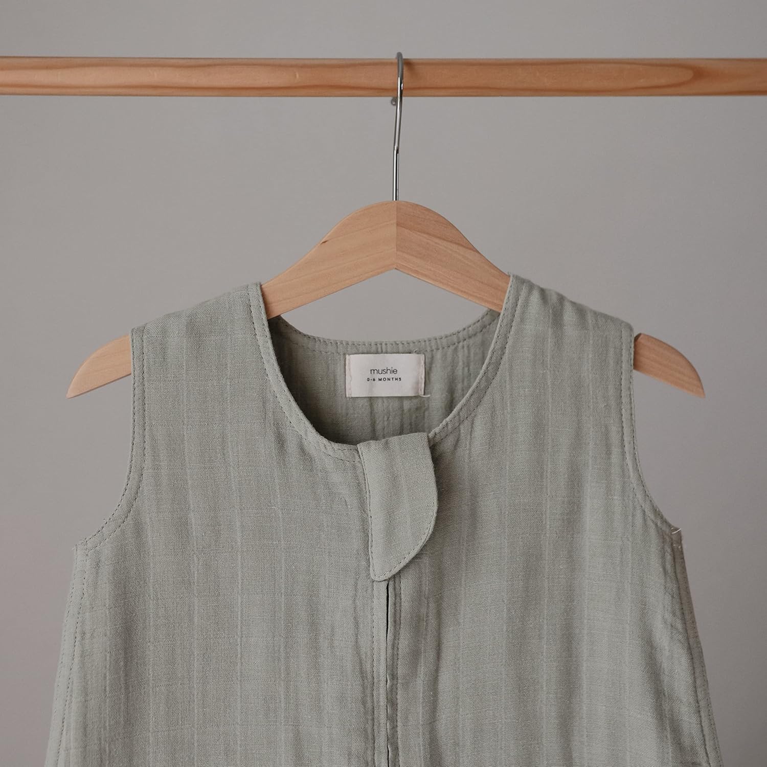Mushie Organic Cotton Wearable Blanket for Babies Sage