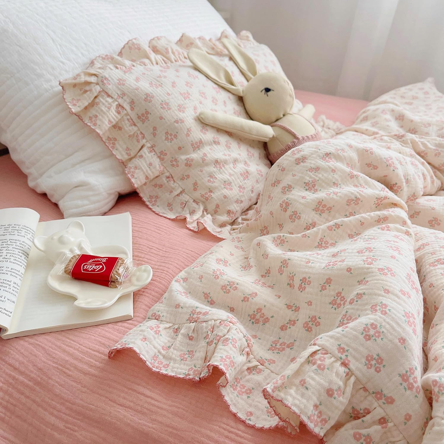 BuLuTu 4 Layer Muslin Toddler Pillowcase with Galsang Flowers